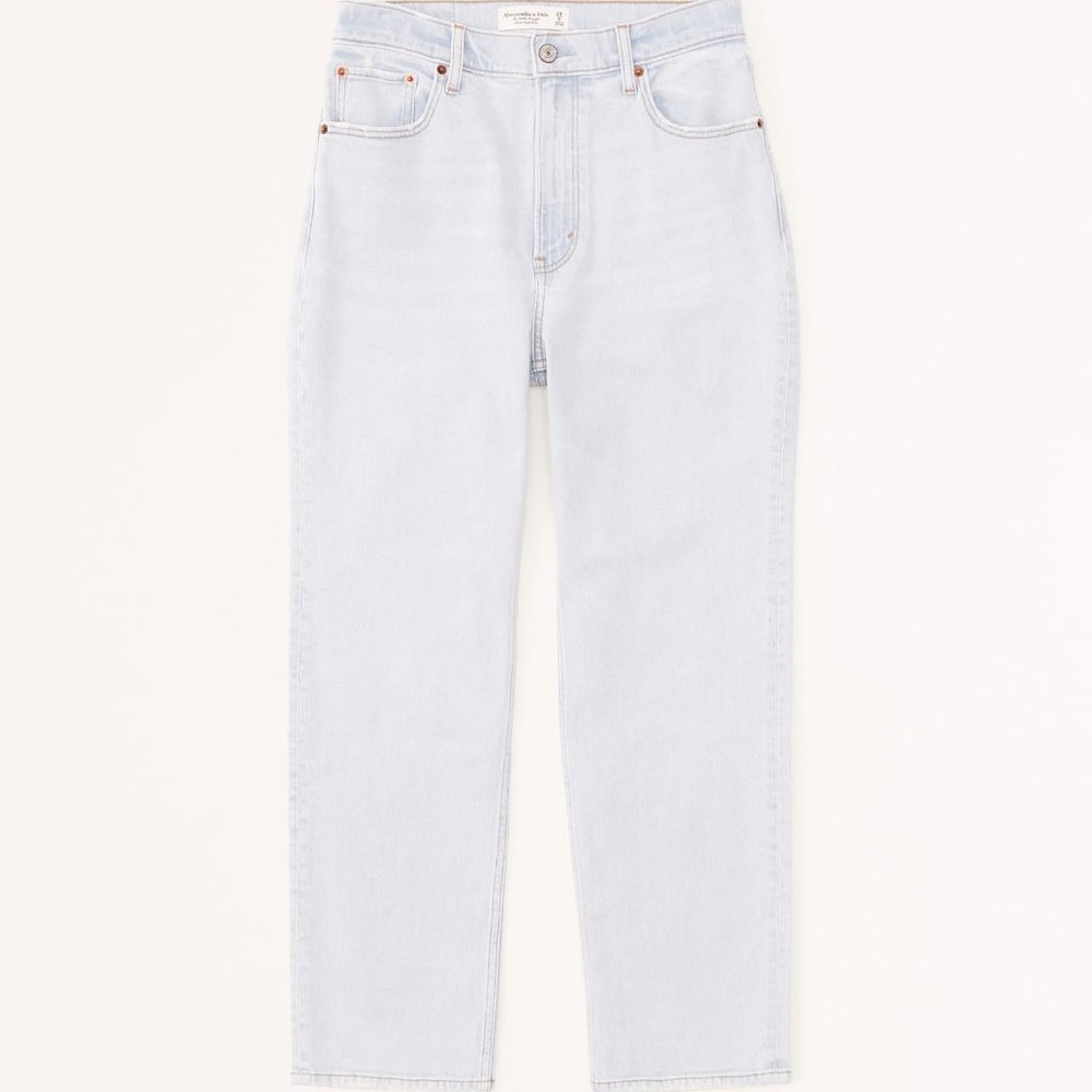 SALE! Abercrombie Women's Ultra High Rise Ankle Straight Jeans 4/27 S Short